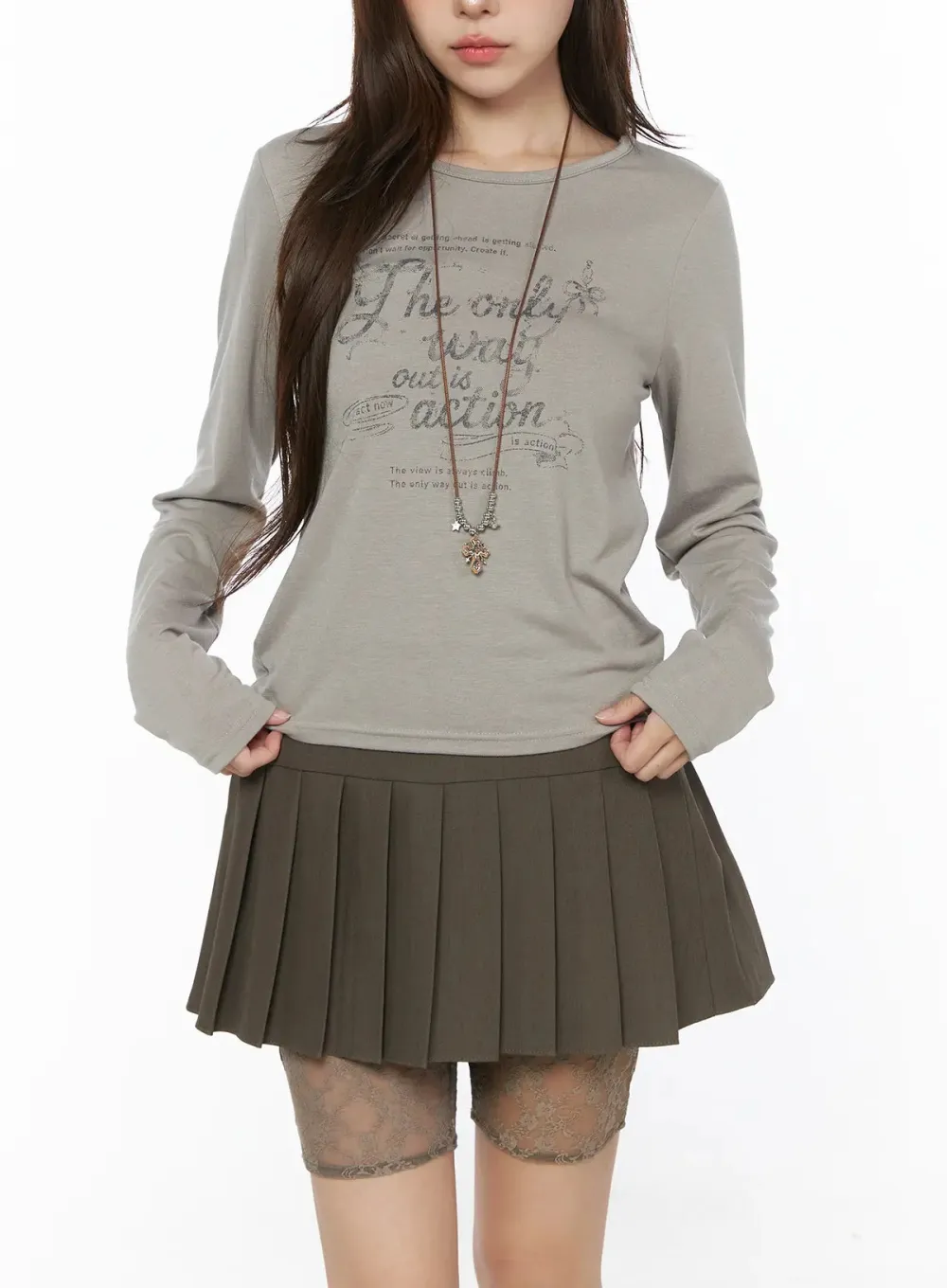 Vintage Graphic Round-Neck Long Sleeve Top