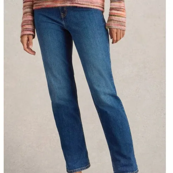 Classic Straight-Leg Women's Jeans