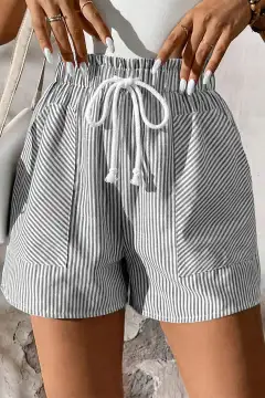 Lace-Up Elastic Waist Casual Pocketed Shorts