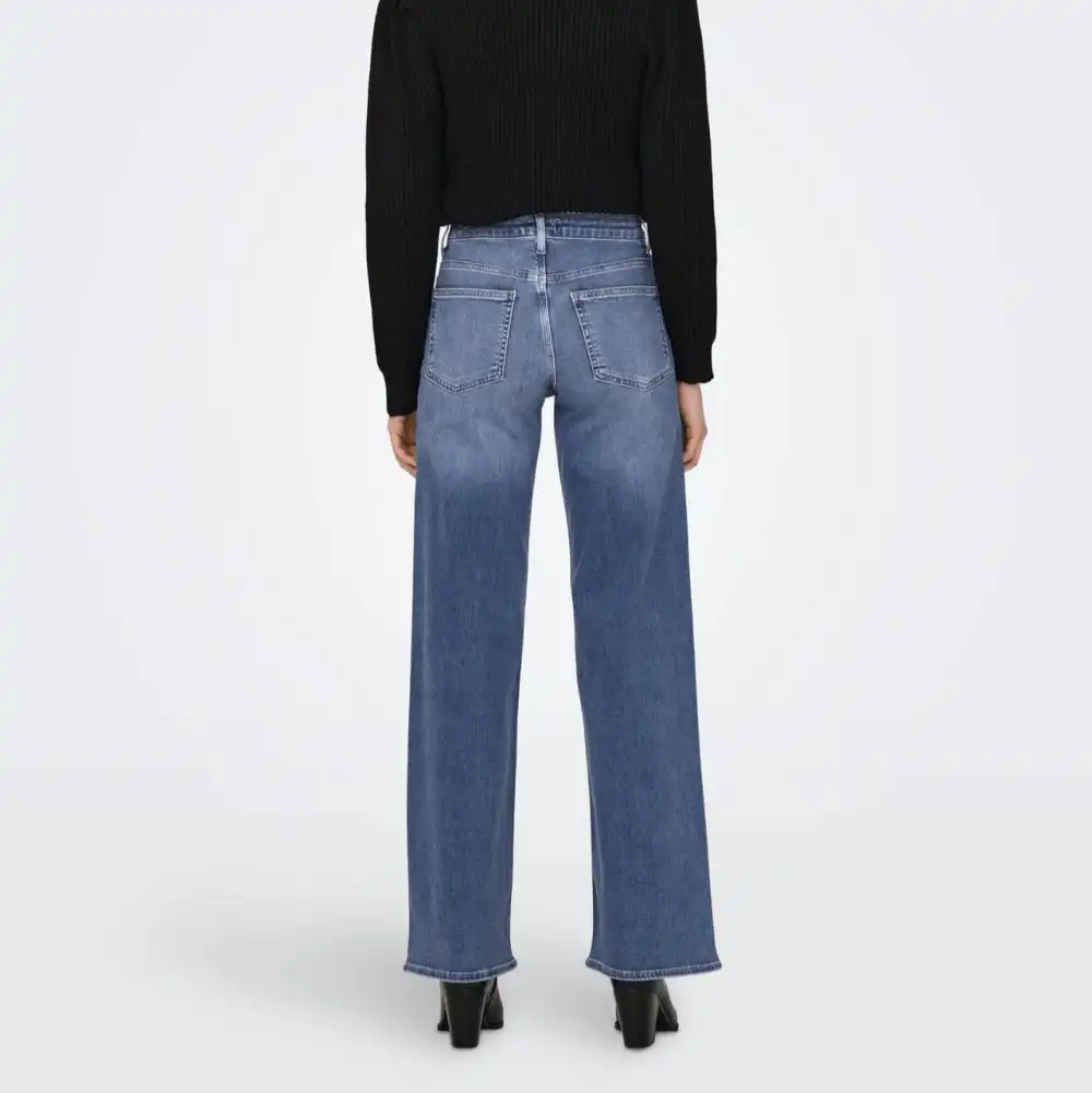 Refined Wide-Leg Ankle-Length High-Waist Women's Jeans