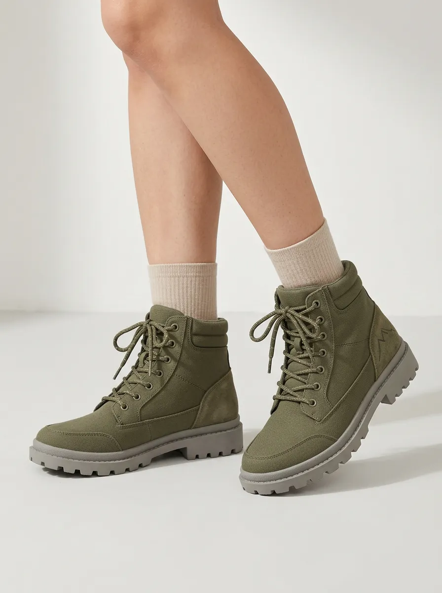 Trail Mountain-Motif Canvas Hiking Boots