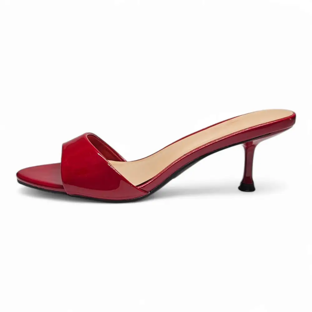 Jazzy Single Band Kitten Heel