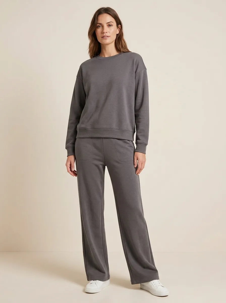 Women's Long-Sleeve Crewneck Sweatshirt And Patch-Pocket Wide-Leg Trouser Lounge Set
