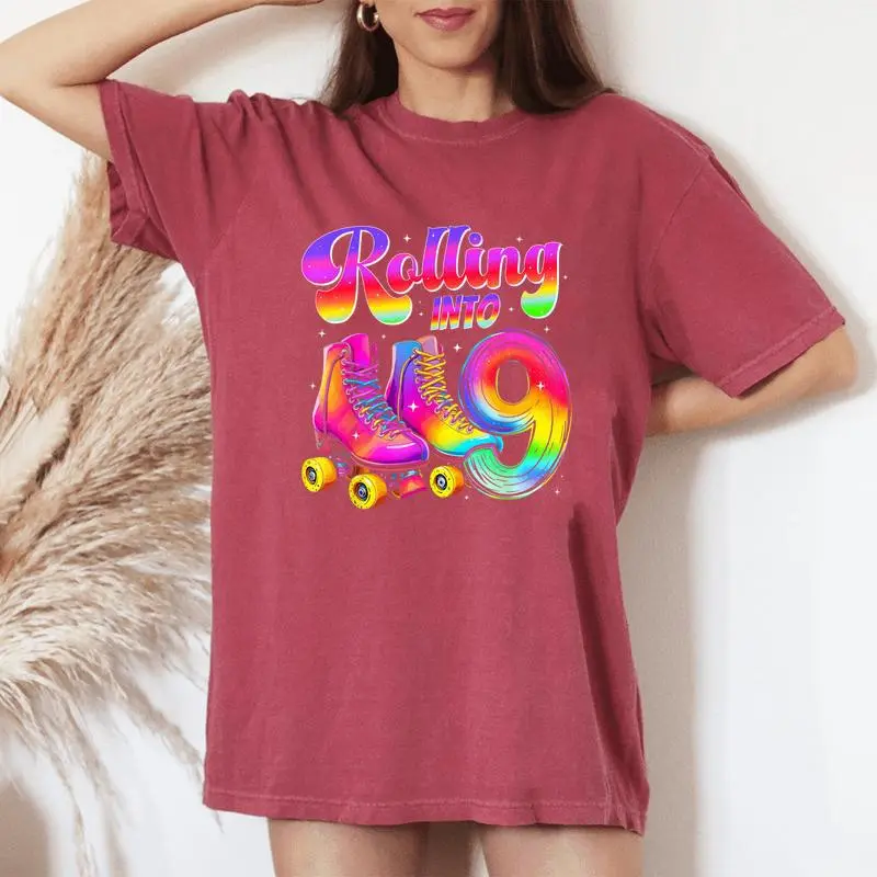 9Th Birthday Girl Nine 9 Year Old Roller Skate Skating Party Women's Oversized Comfort T-Shirt