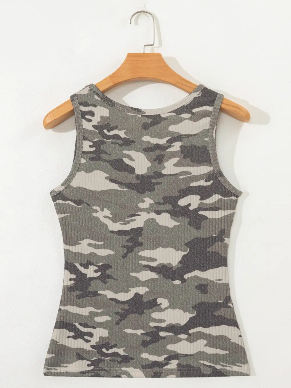 Round-Neck Ribbed-Knit Camouflage Tank Top