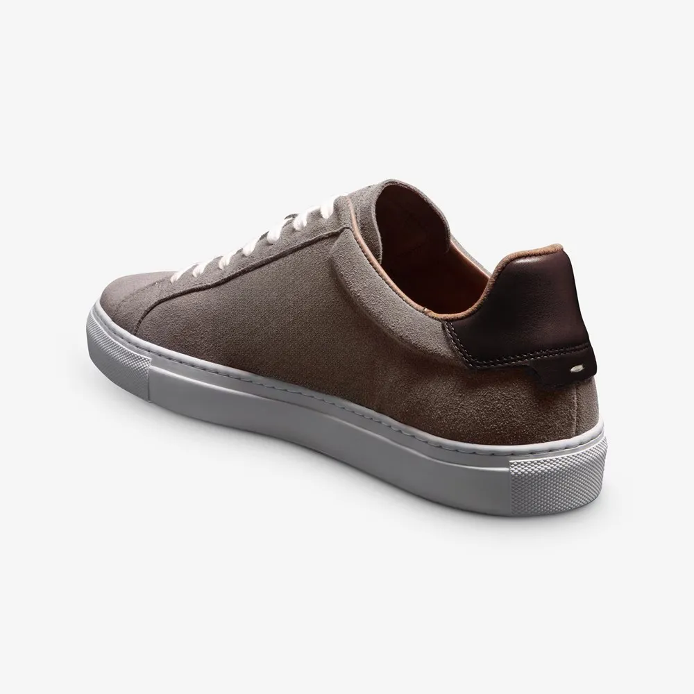 Casual Style Center Court Lace-up Sneaker