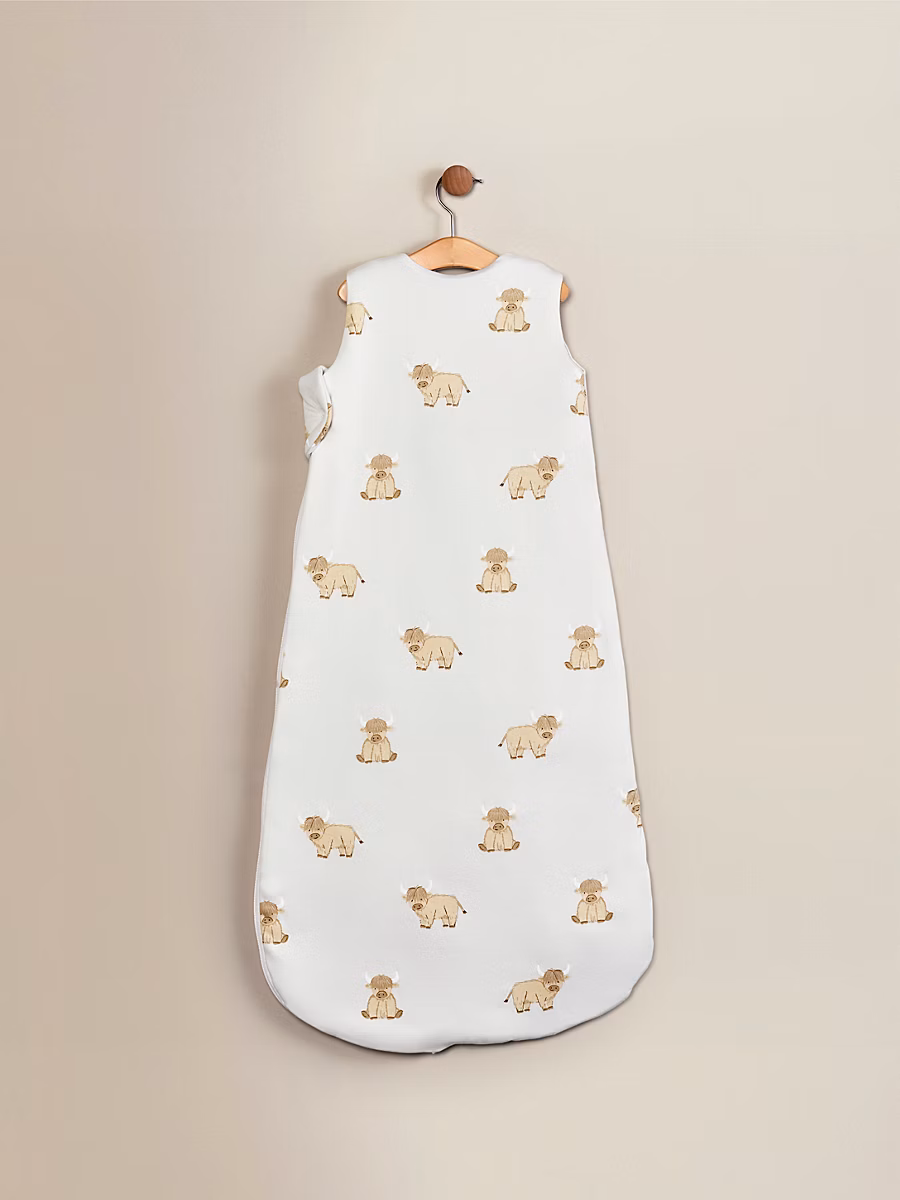 White Highland Cow Jersey Cotton Sleeping Bag - 2.5 Tog detail 1