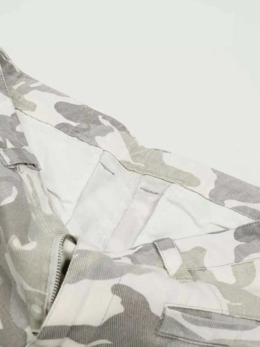 Refined Men's Camouflage Wide Leg Cargo Pants