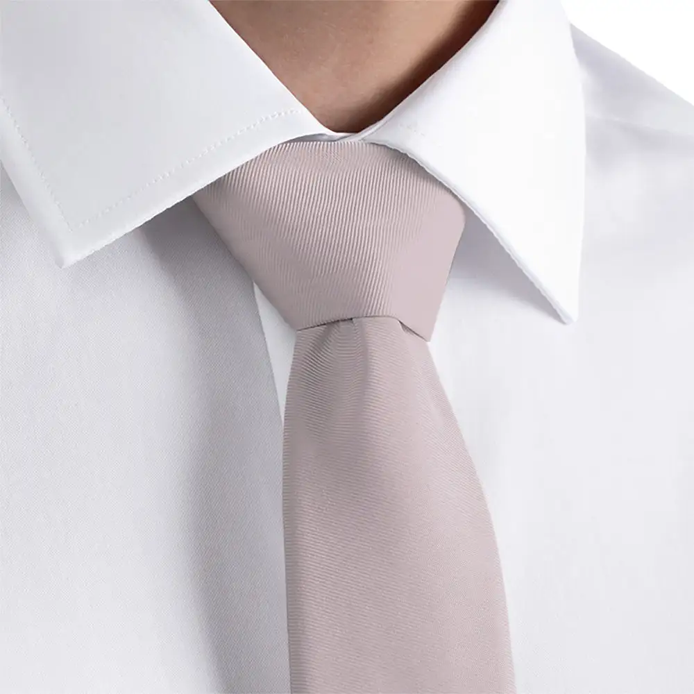 Refined Solid Arrangement Necktie