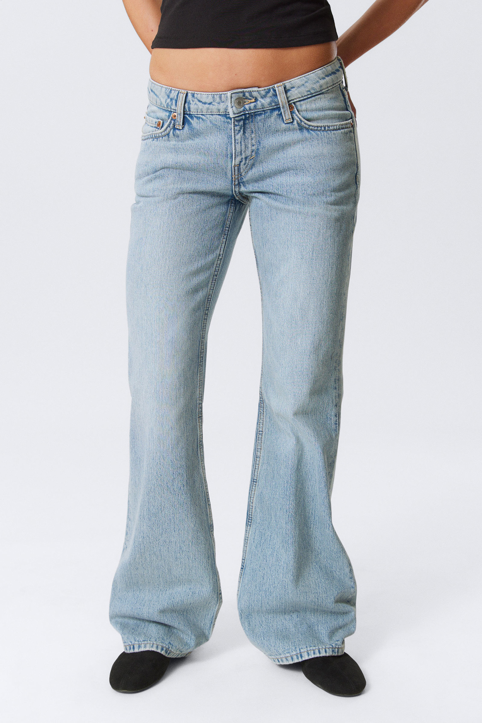 Button Bootcut Slim Jeans
