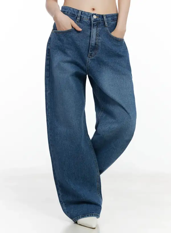 Pocketed Wide-Fit Jeans