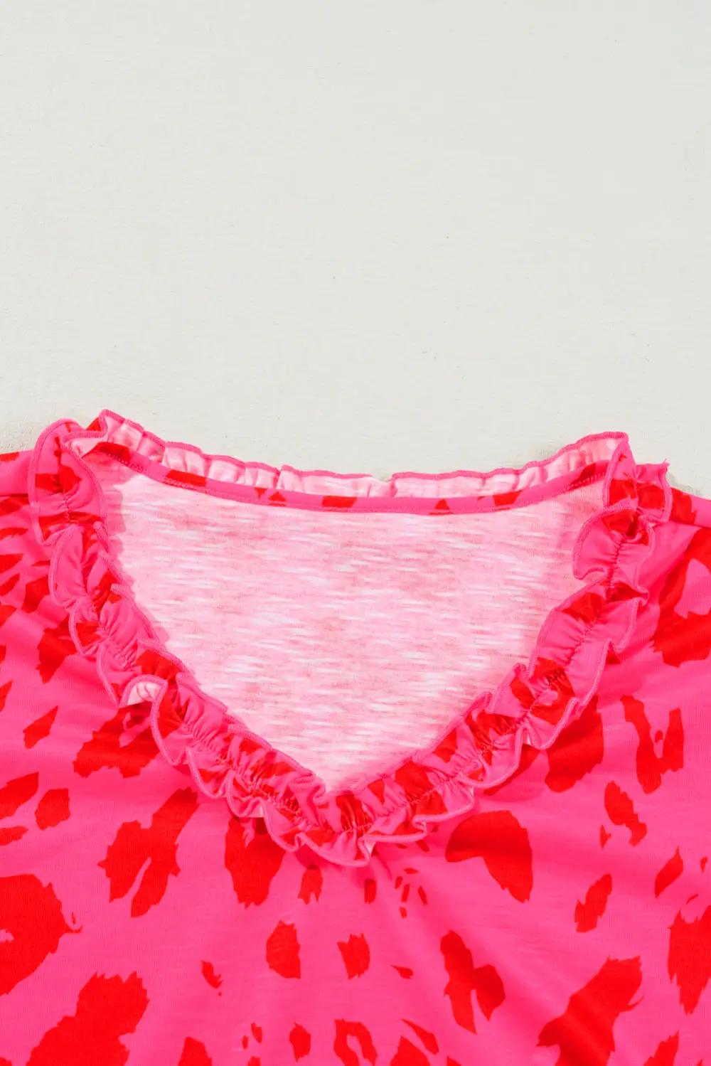 Easygoing Leopard Print V-Neck Short Sleeve Blouse