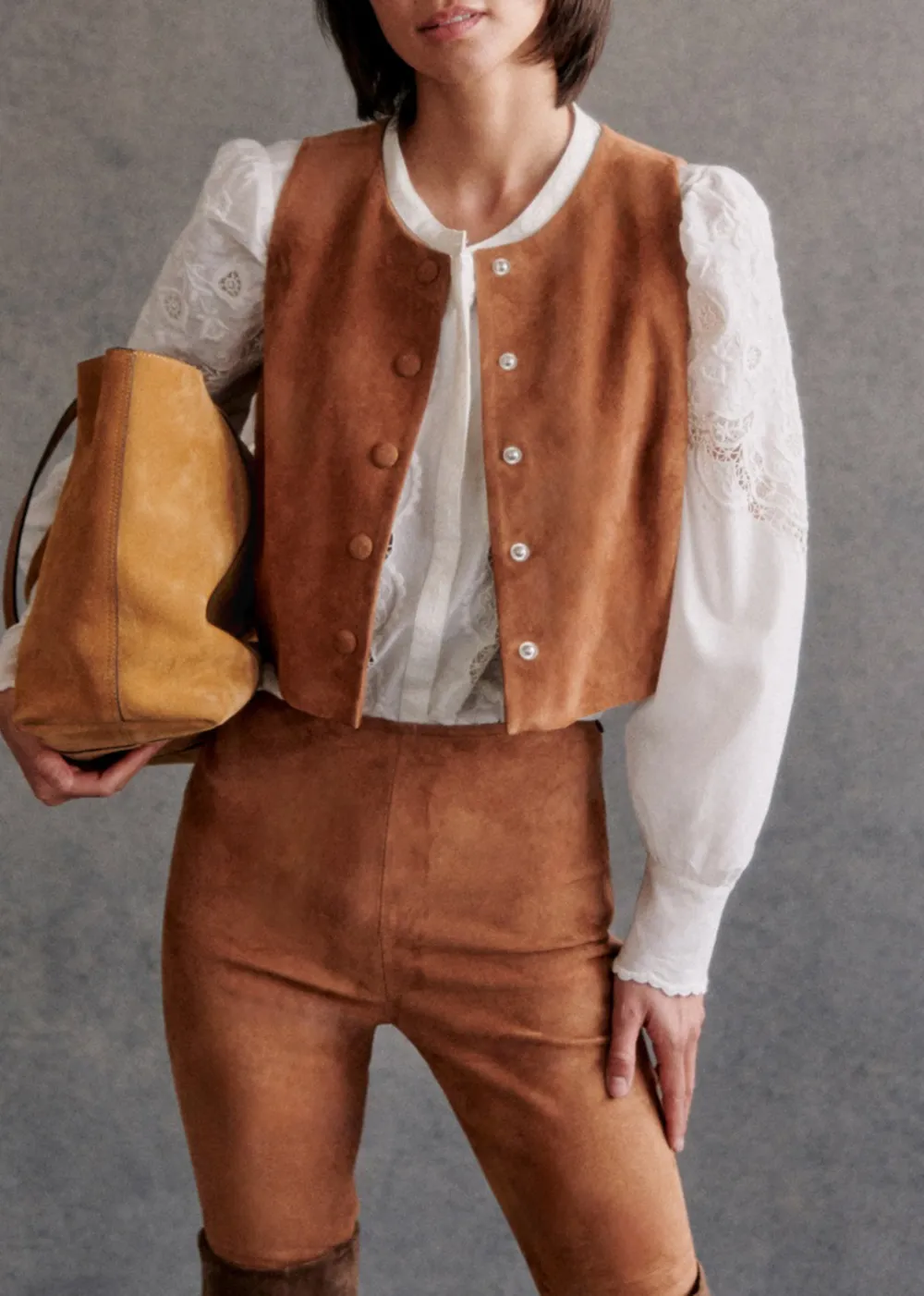 Short Sleeveless Suede Jacket