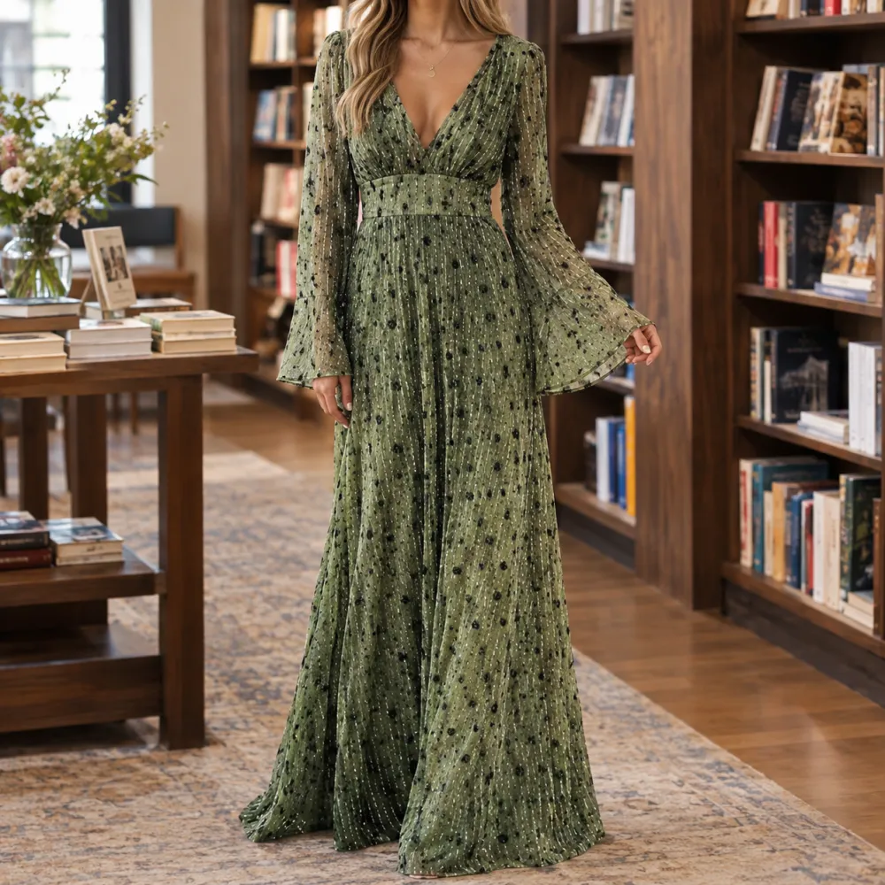 Polished Detail Refined Women's Maxi Dress