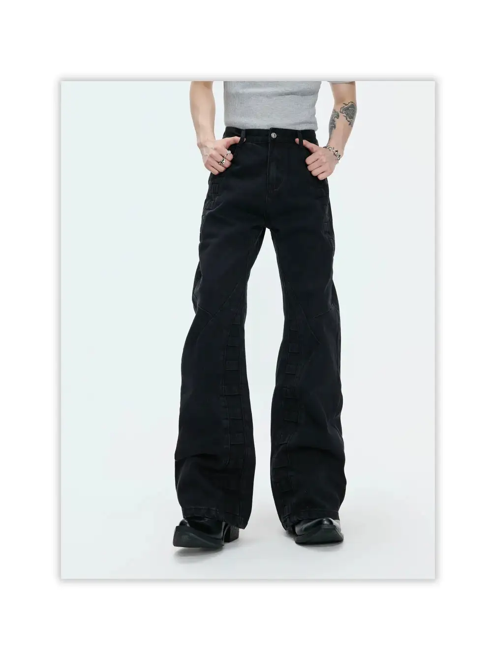 Paneled Seam Wide Leg Jeans
