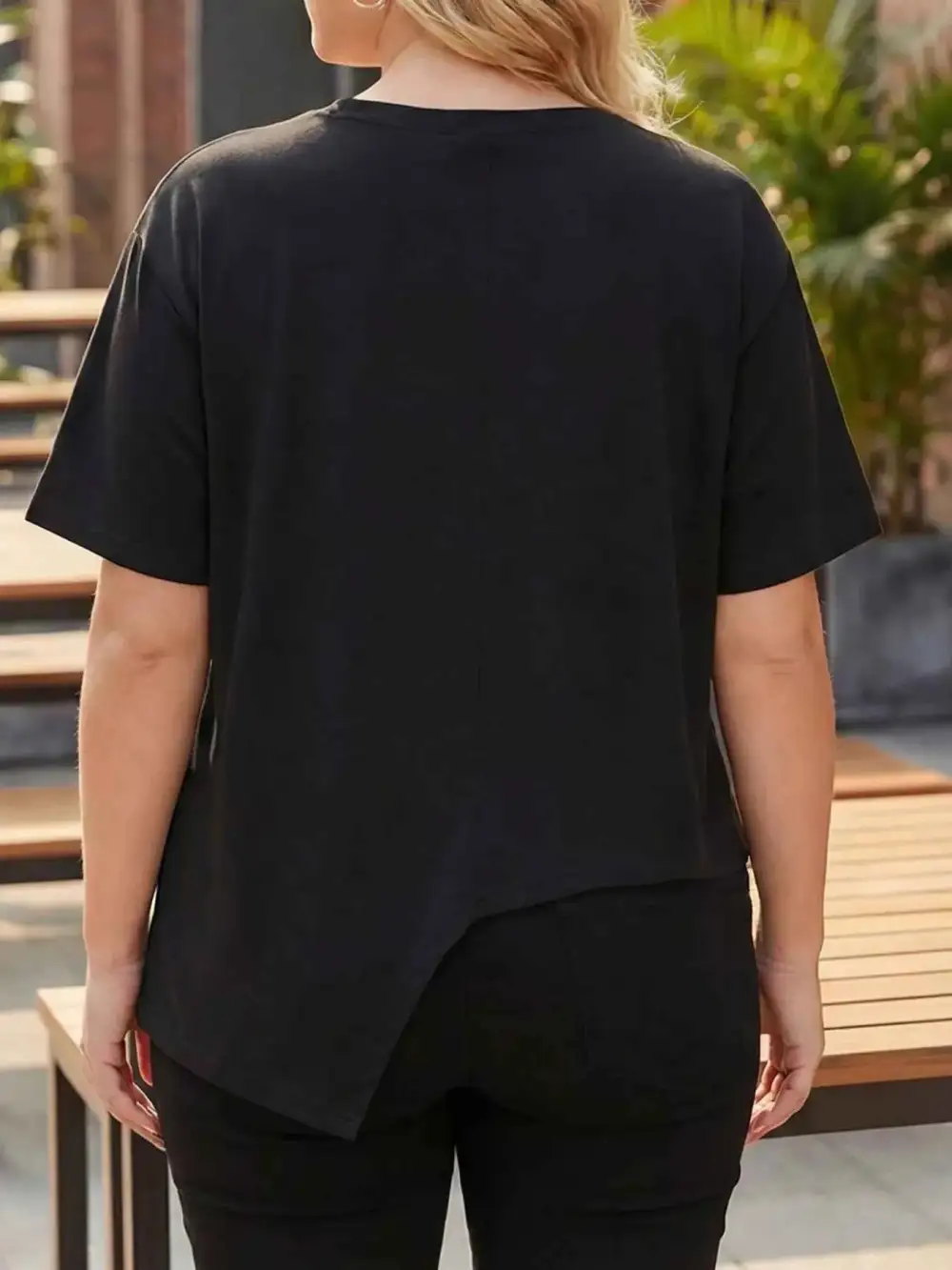 Asymmetrical Button Decor Short Sleeve T-Shirt