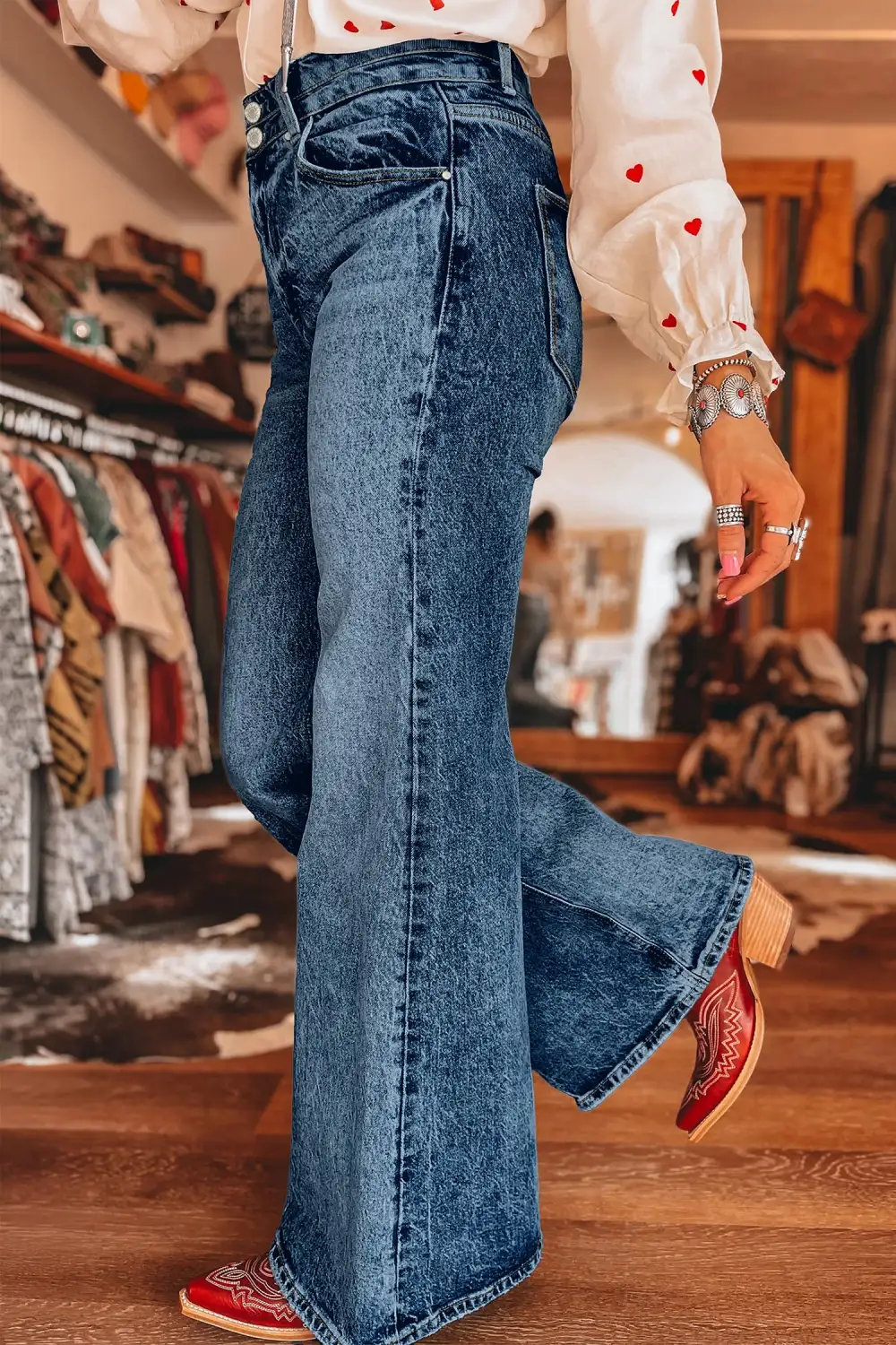 Women's Acid Wash Flare Jeans With Pocket Detail