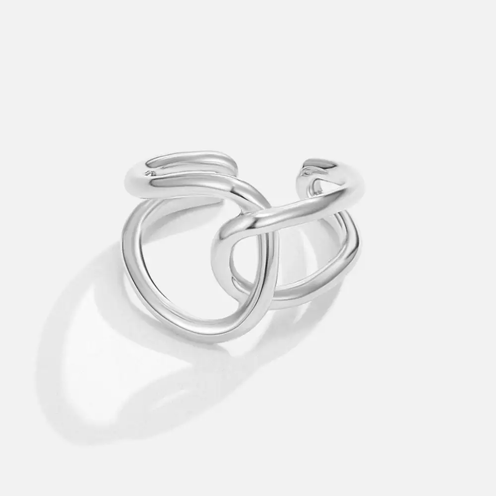 Minimal Band Twisted Ring