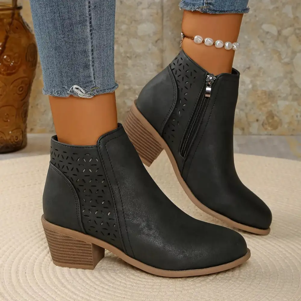 Structured Pointed Toe Block Heel Boots