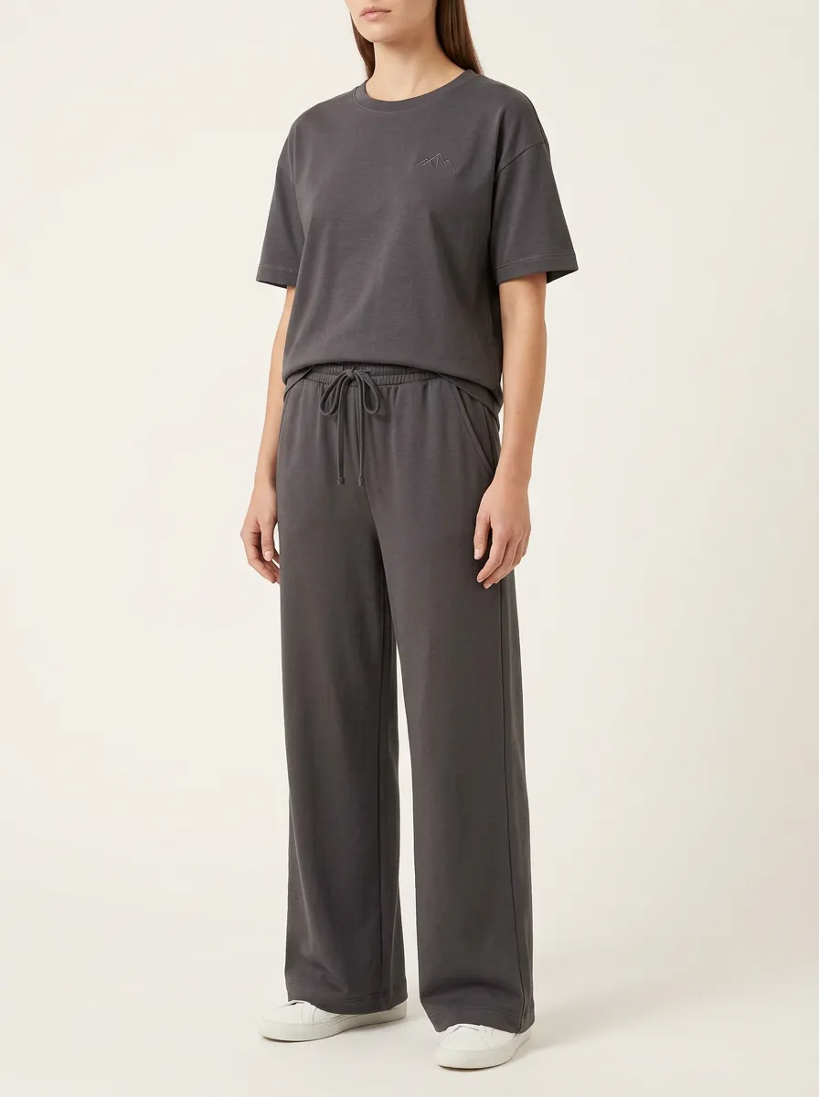 Women's Mid-Rise Crewneck T-Shirt and Wide-Leg Pants Set
