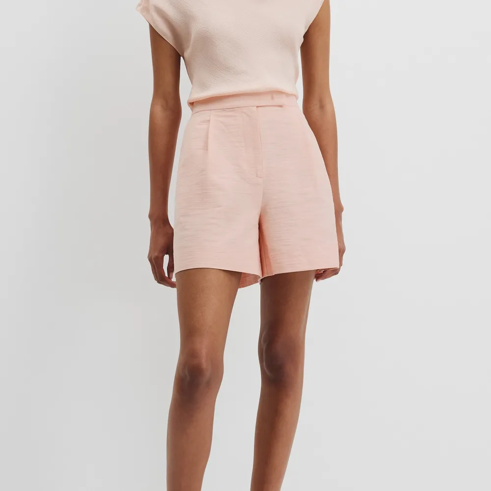 Women's Tailored Shorts