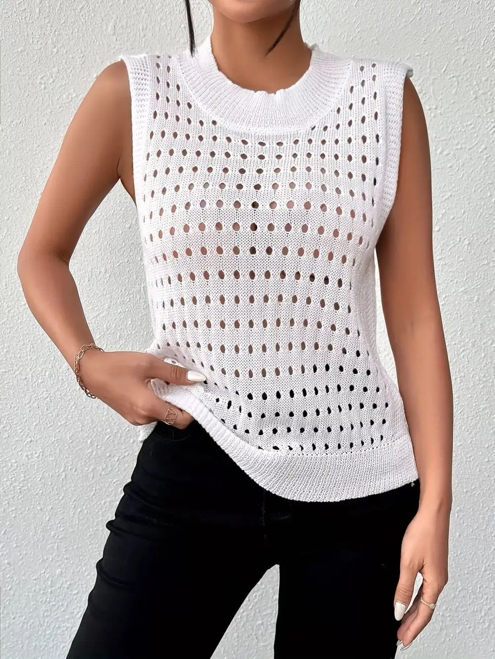 Round-Neck Knit Tank Top