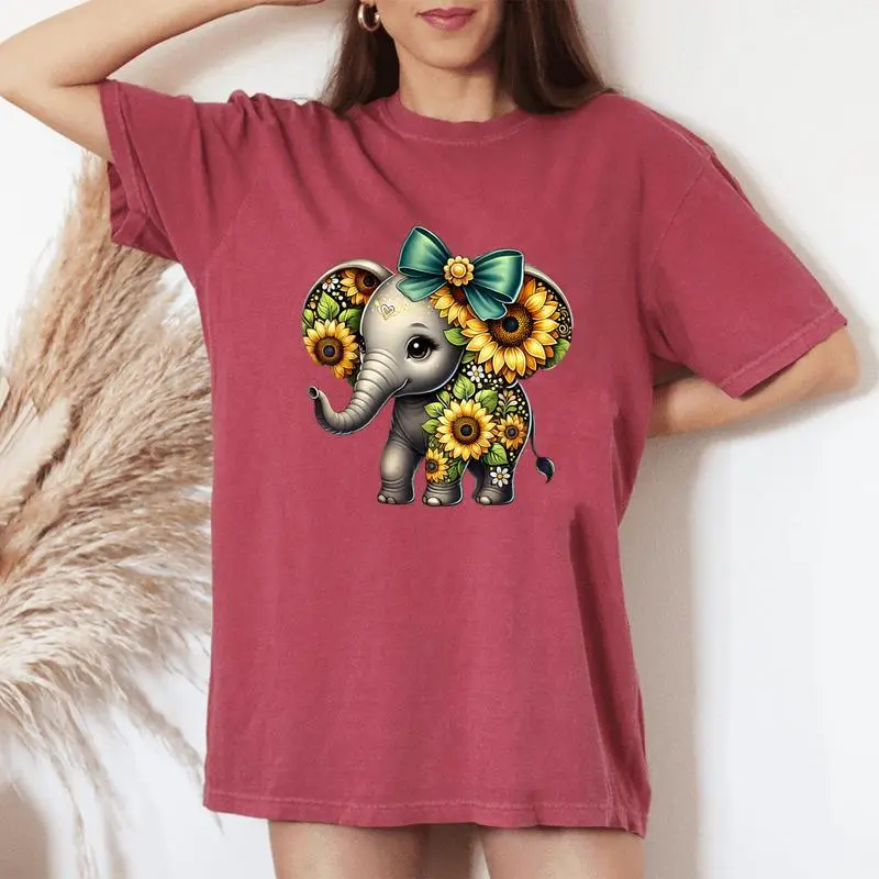 Flower Elephant Sunflower Flower Bow Graphic Girls Women's Oversized Comfort T-Shirt