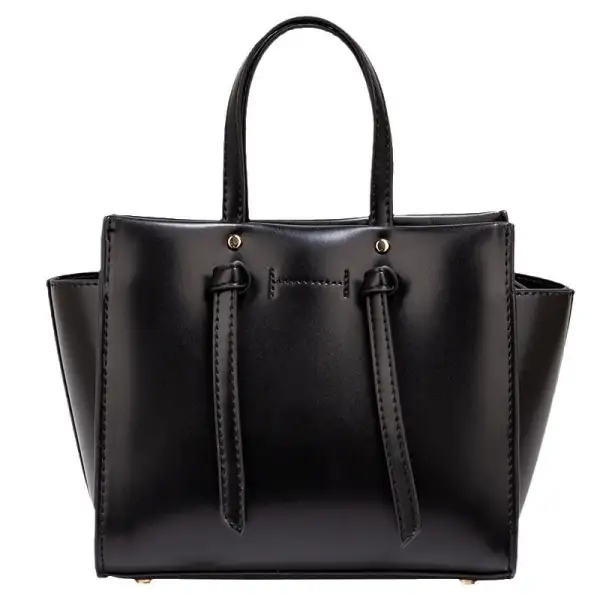 Wings Style Large Capacity Shoulder Bag Vertical Square 2025 Trend