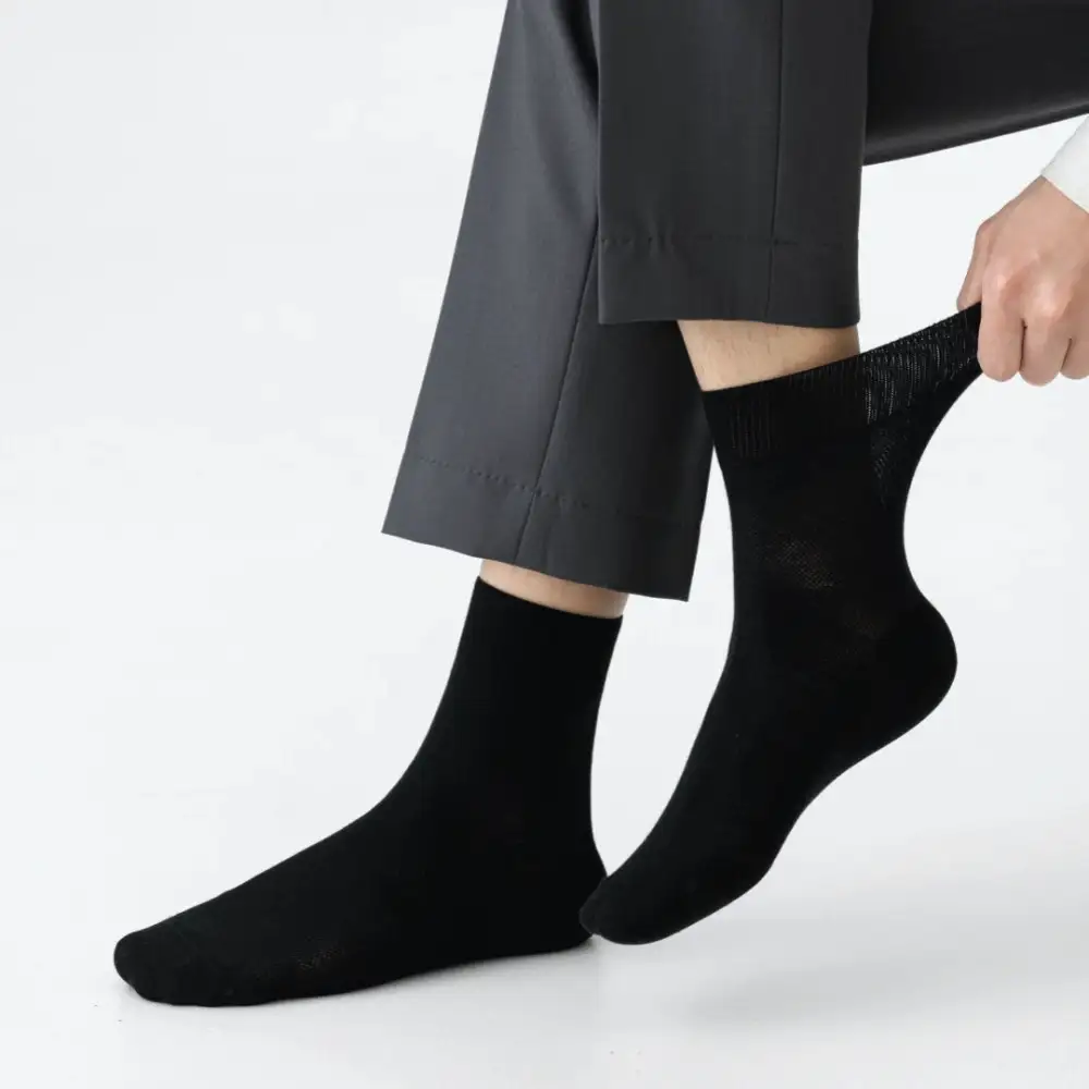 Cotton Mesh Knit Crew Socks