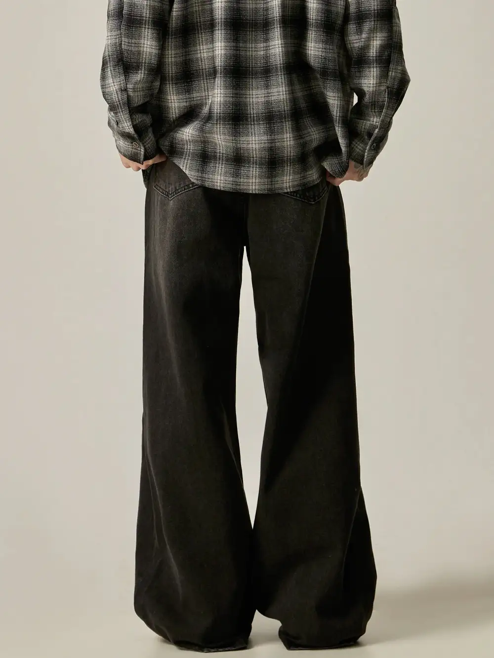 Flare Ultra-Wide Leg Jeans