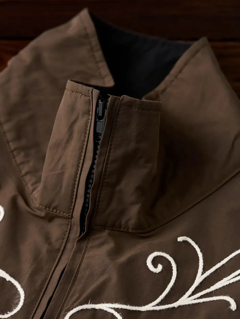 Chain Embroidery Half-Zip Pullover Sweatshirt