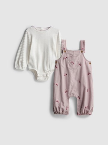 0-18mths | Pointelle Bodysuit and Floral Embroidered Dungarees Newborn Set detail 2