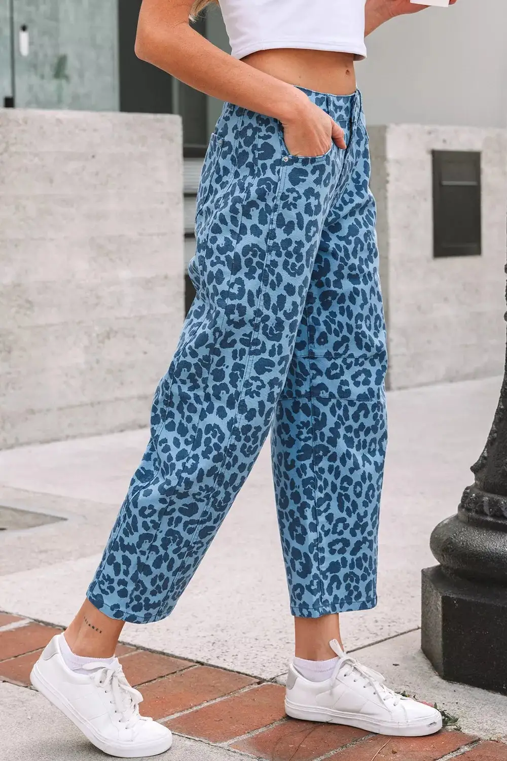 Everyday Barrel Leg Jeans