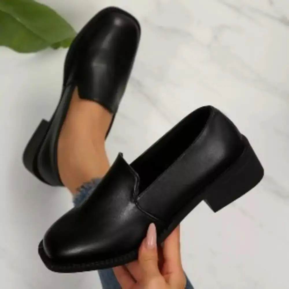 Textured Round Toe Block Heel Loafers