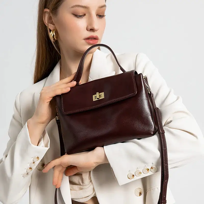Classic Casual: Genuine Leather Luxury Handbag