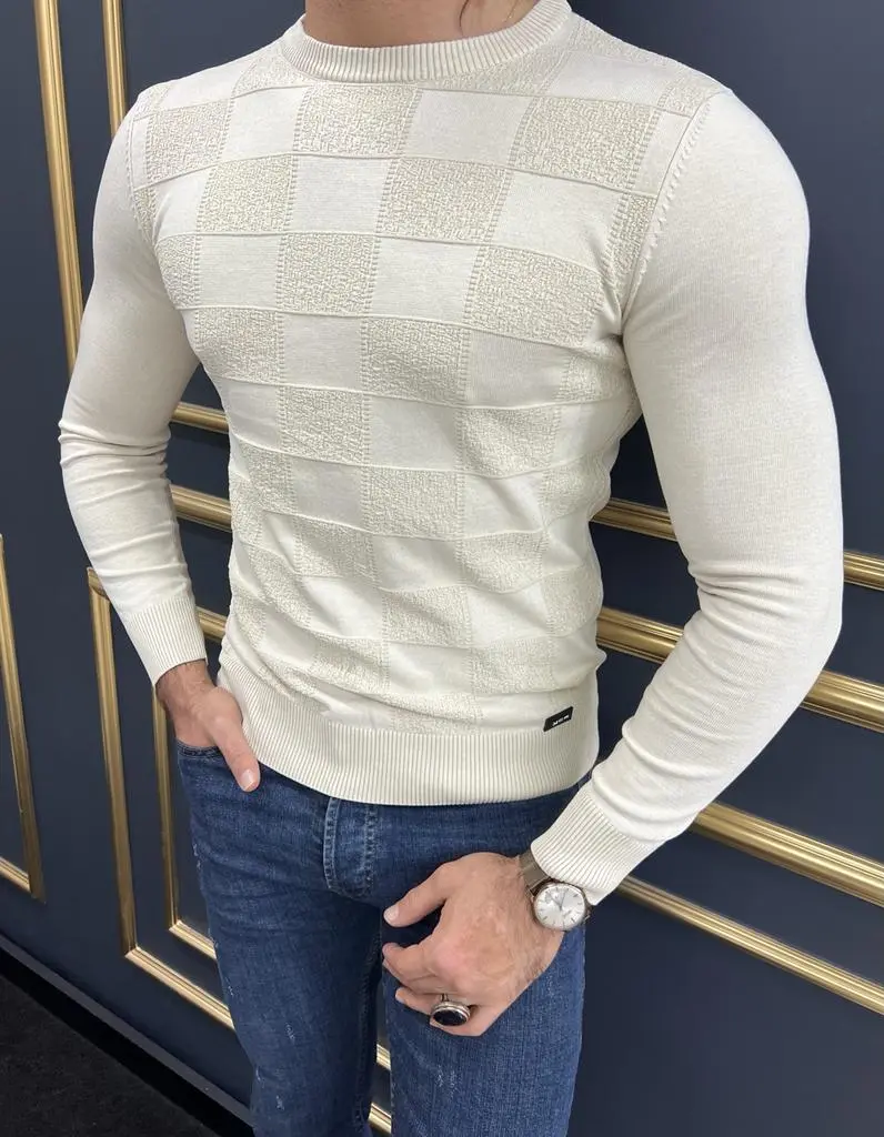 Round Neck Slim Fit Plaid Knit Sweater