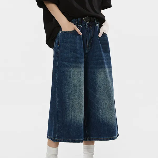 Modern Wide Leg Denim Shorts