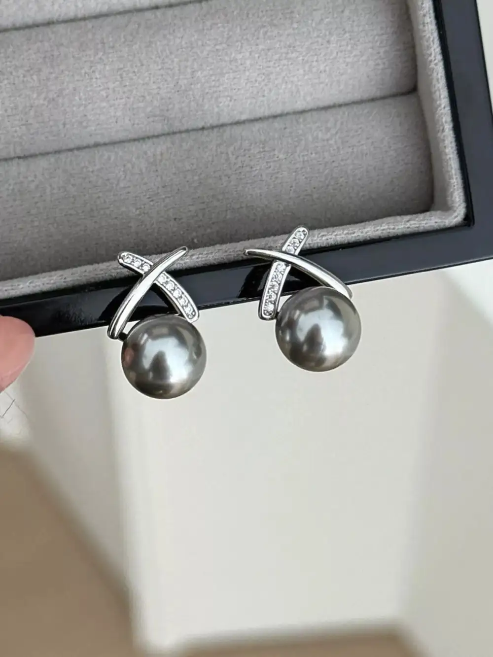 Women's Longline Pearl Stud Earrings