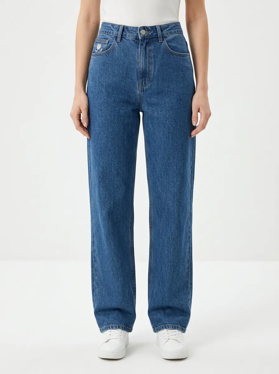Women's Minimal Daisy Embroidered Contrast-Stitch High-Rise Straight-Leg Jeans