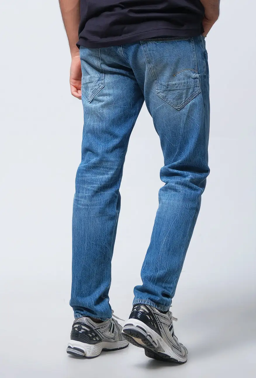 Men's Minimal Slim Fit Jeans
