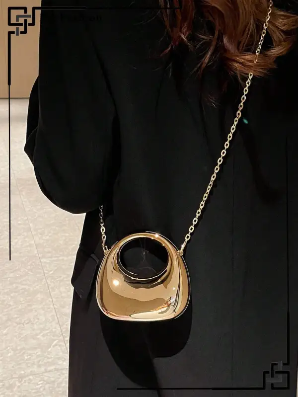 Zipper Acrylic Crescent Box Handbag