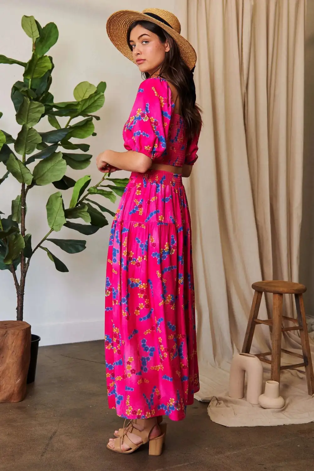 Airy Line Skirt