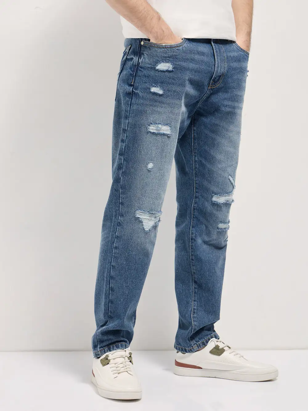 Refined Relaxed Stretch Pocket Jeans
