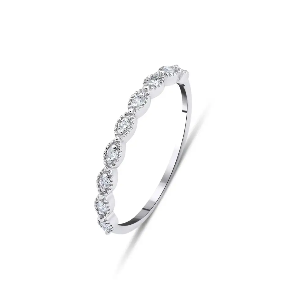 Women's Solid Gold Round Diamond Minimalist Ring