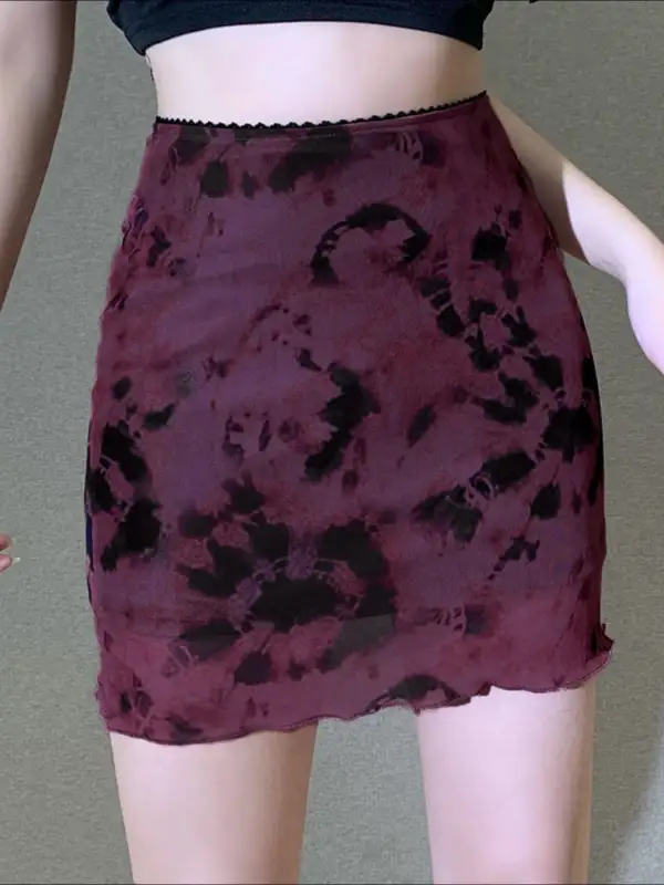 Smooth Fitted Mesh Skirt