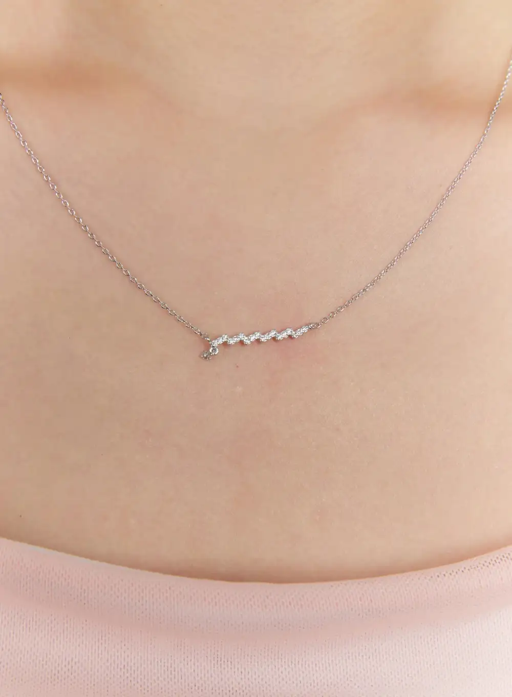 Chain Loop Necklace