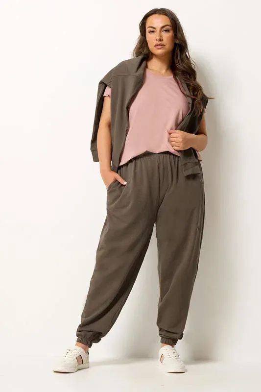 Brown Sweatshirt Jogger & T-Shirt Set