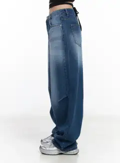 Wide-Fit Pintuck Baggy Jeans