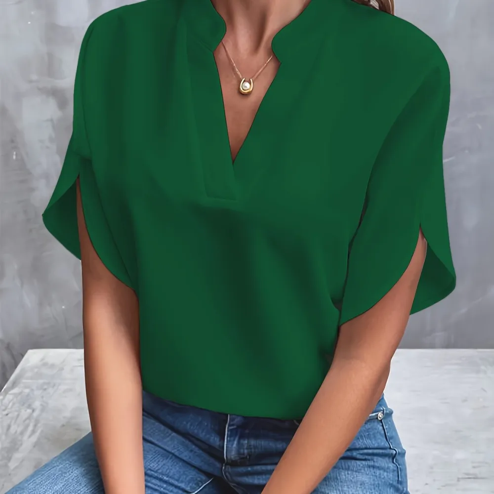 Relaxed Minimal Blouse
