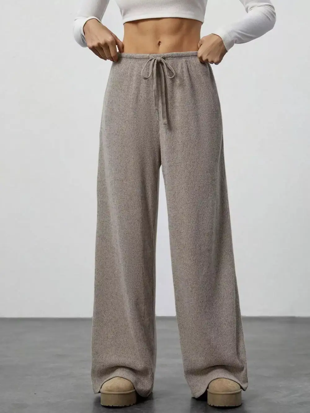 Relaxed Fit Drawstring Pocketed Everyday Pants